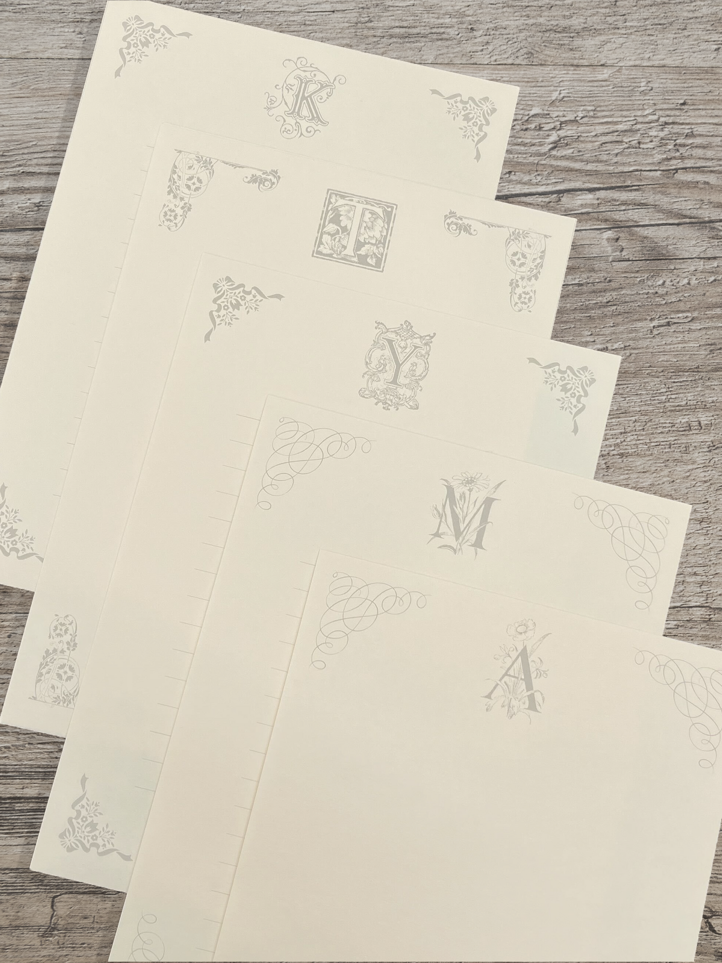 セミオーダーアルファベット便箋（1セット10枚入）